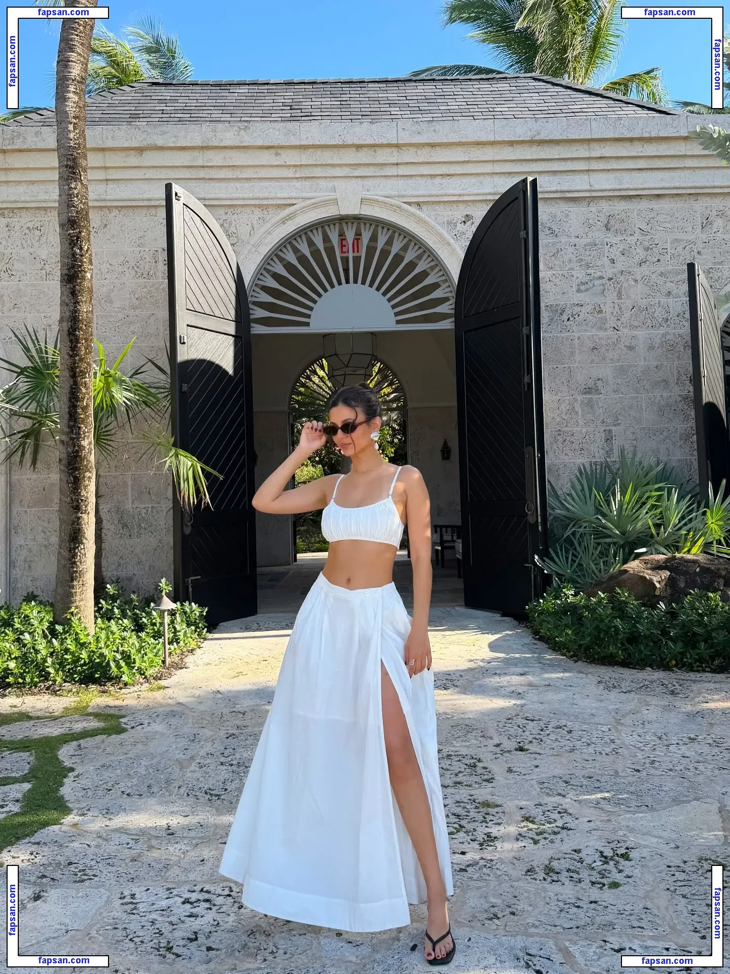 Victoria Justice nude photo #3793 from OnlyFans