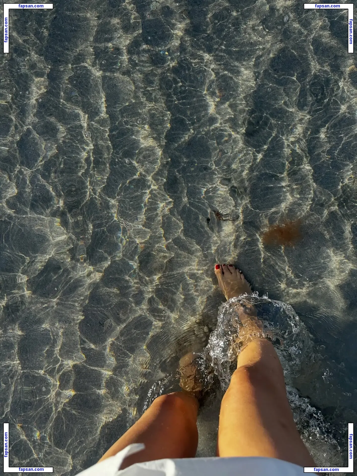 Victoria Justice nude photo #3802 from OnlyFans