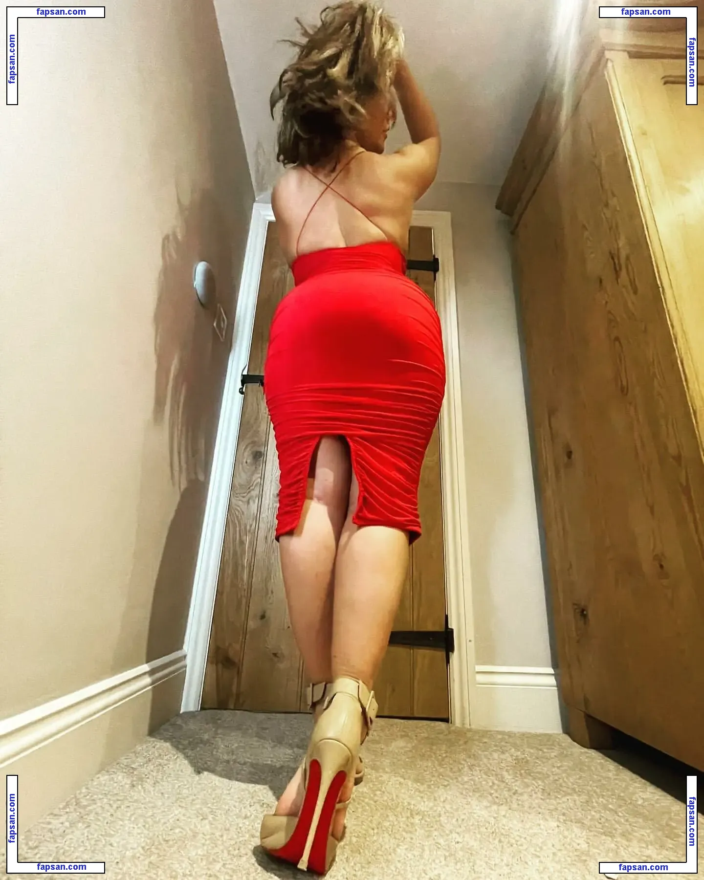 Victoria Love nude photo #0005 from OnlyFans