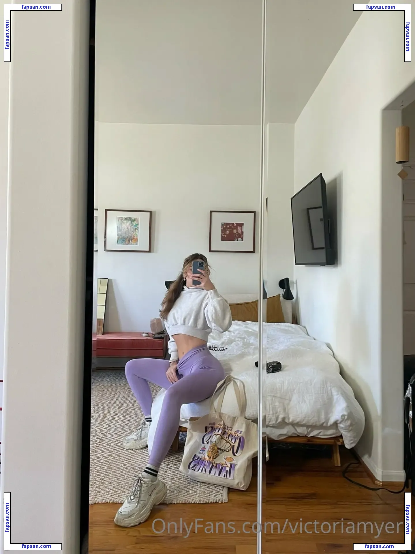 Victoria Lynn Myers nude photo #0020 from OnlyFans