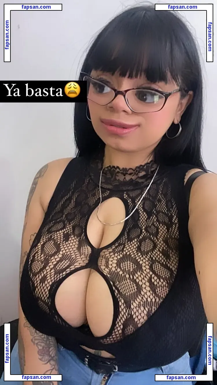 Victoria Ontiveros nude photo #0003 from OnlyFans