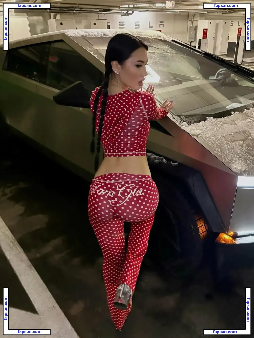 Victoria Rawlings голая фото #0009 с Онлифанс