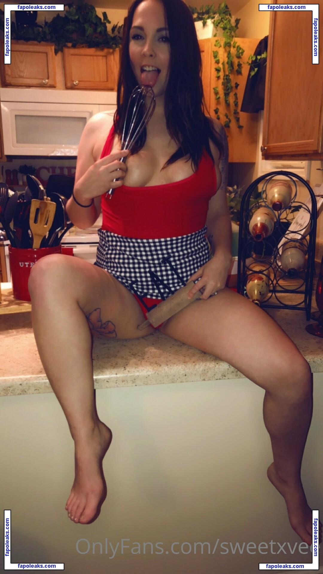 Victoria Rhyne / sweetxvee / victoria_rhyne nude photo #0031 from OnlyFans