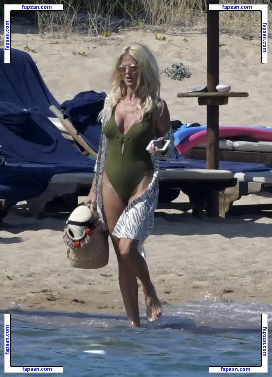 Victoria Silvstedt голая фото #0149 с Онлифанс