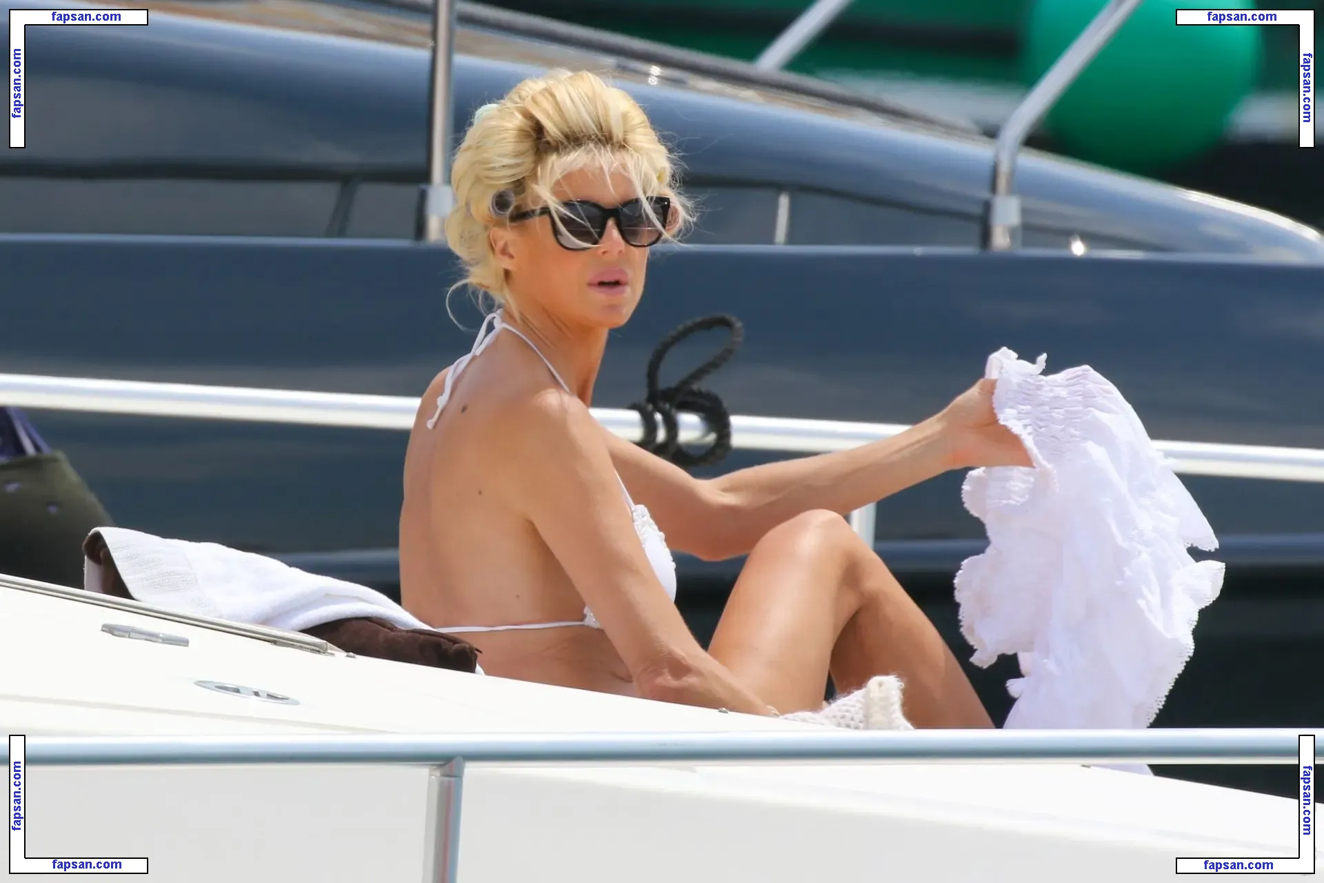 Victoria Silvstedt nude photo #1479 from OnlyFans