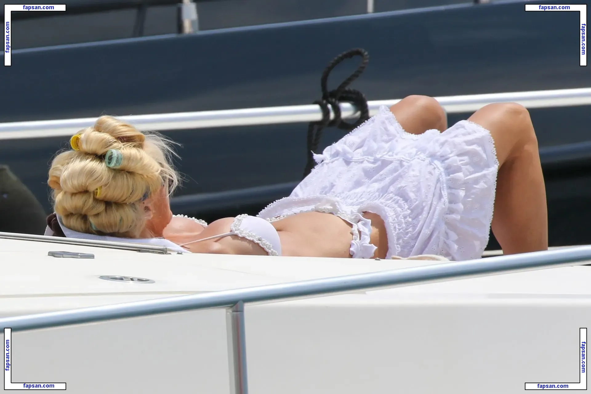Victoria Silvstedt nude photo #1489 from OnlyFans