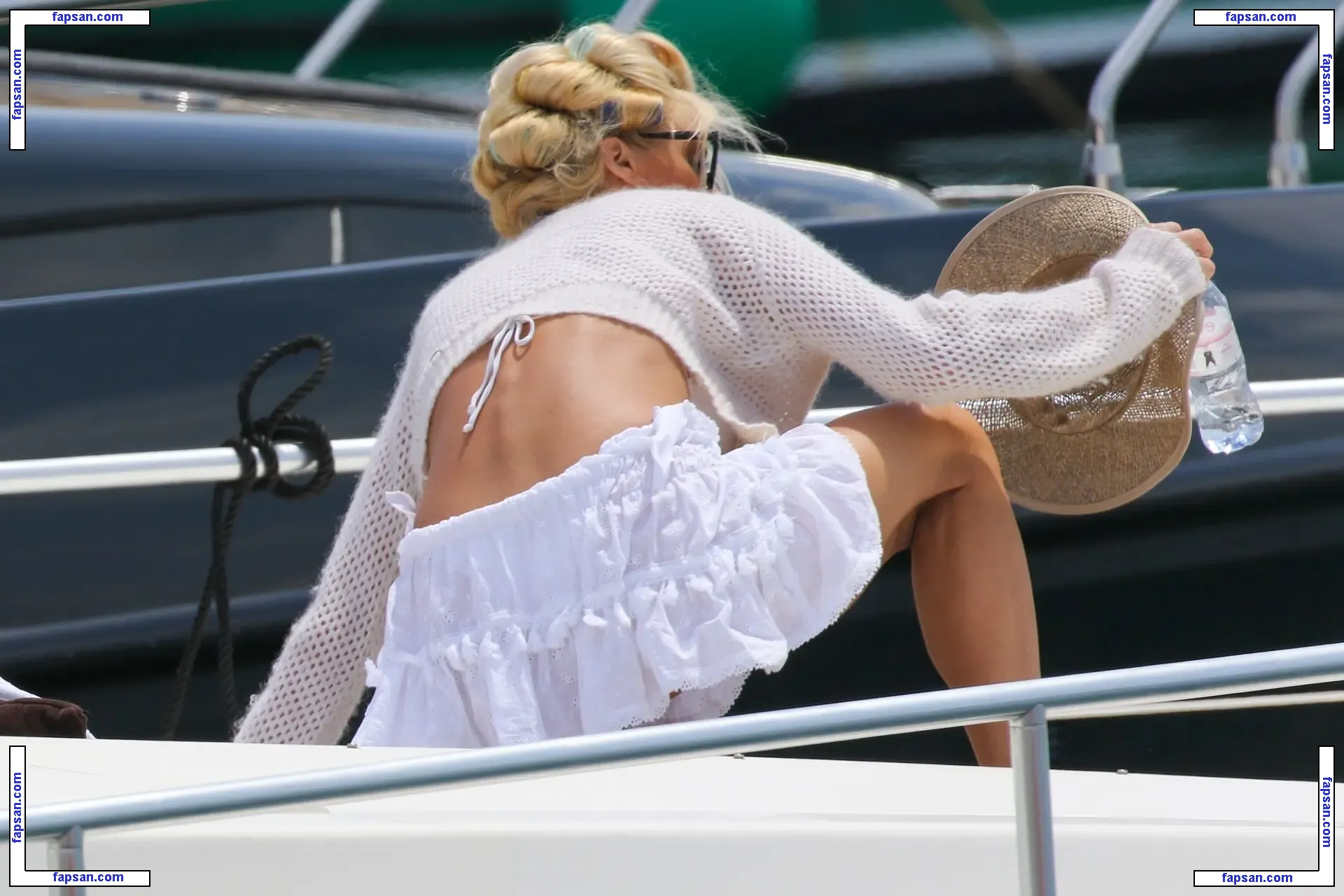 Victoria Silvstedt nude photo #1500 from OnlyFans