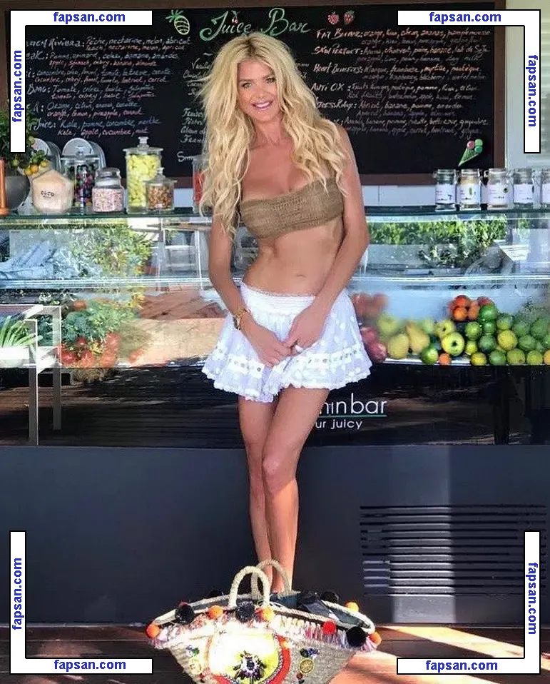Victoria Silvstedt nude photo #1544 from OnlyFans