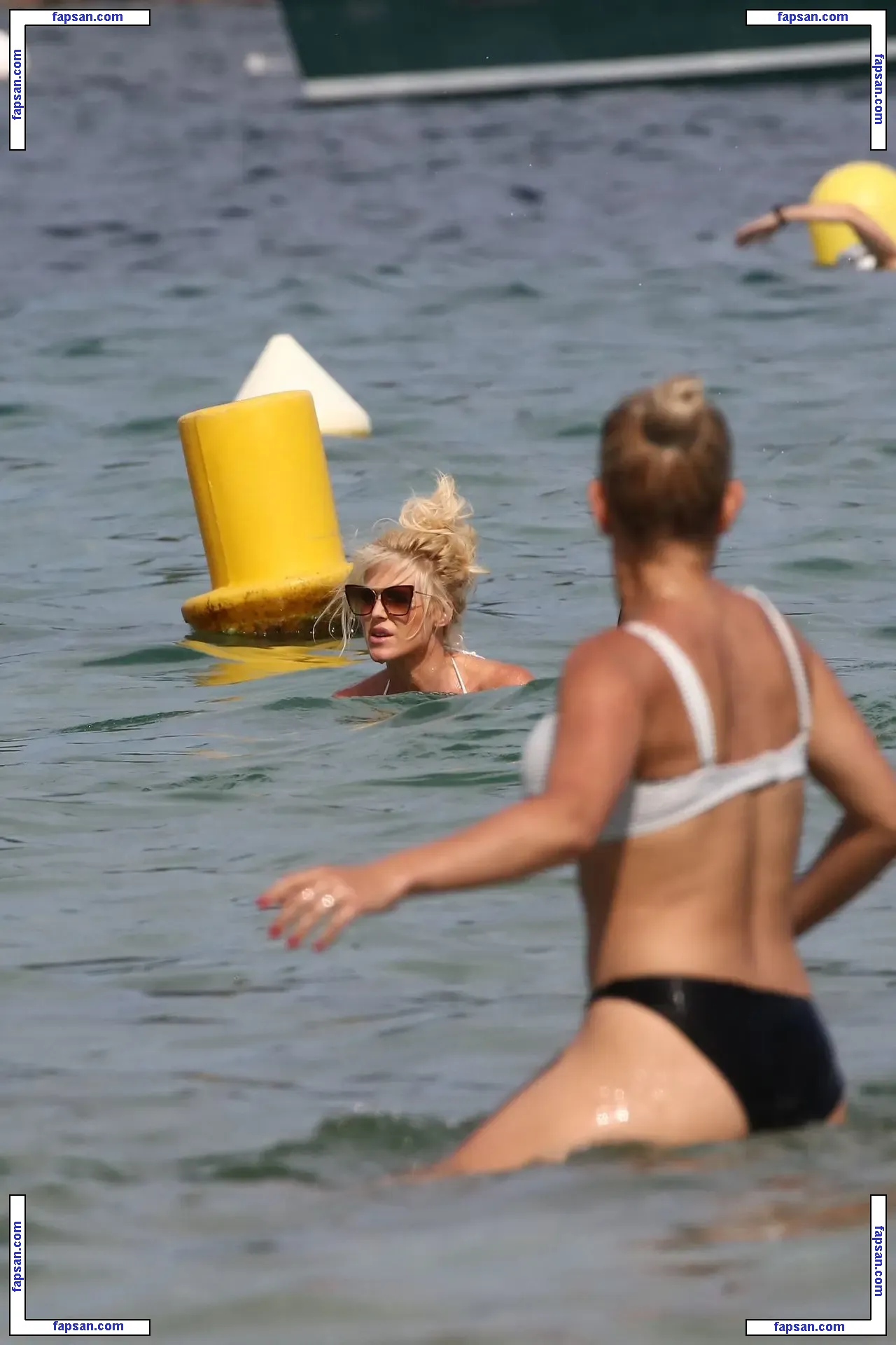 Victoria Silvstedt nude photo #1639 from OnlyFans