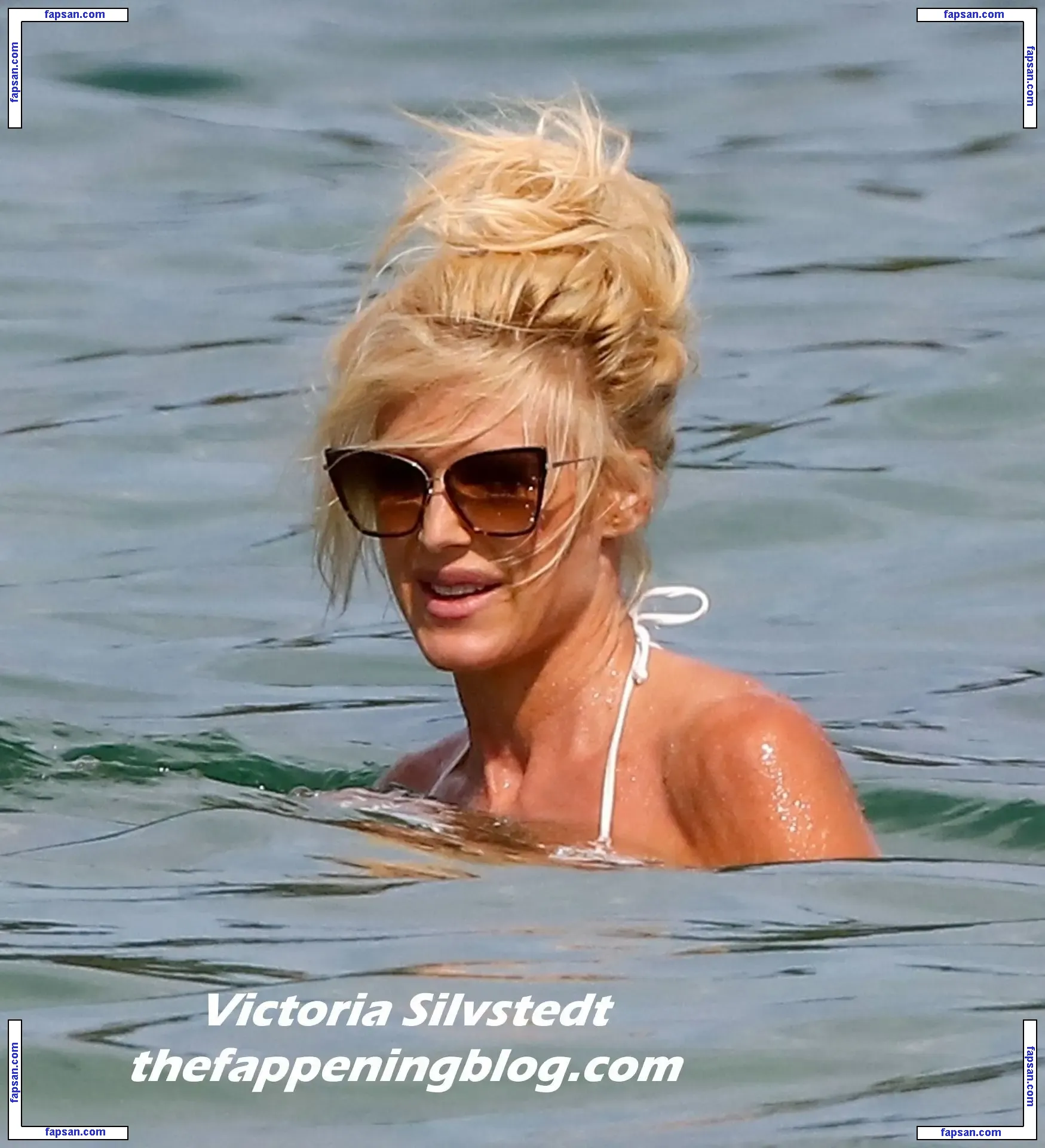 Victoria Silvstedt nude photo #1665 from OnlyFans