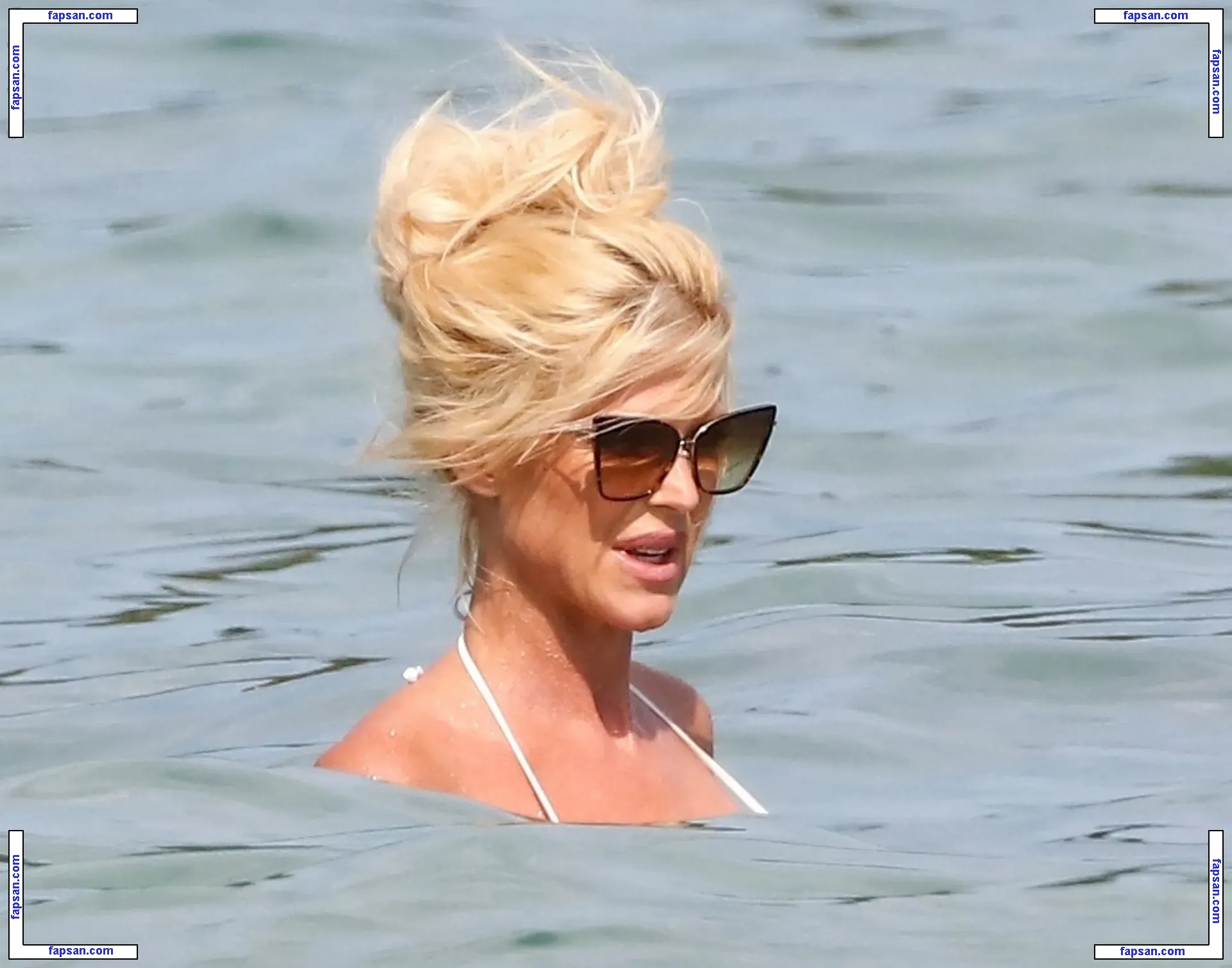 Victoria Silvstedt nude photo #1666 from OnlyFans