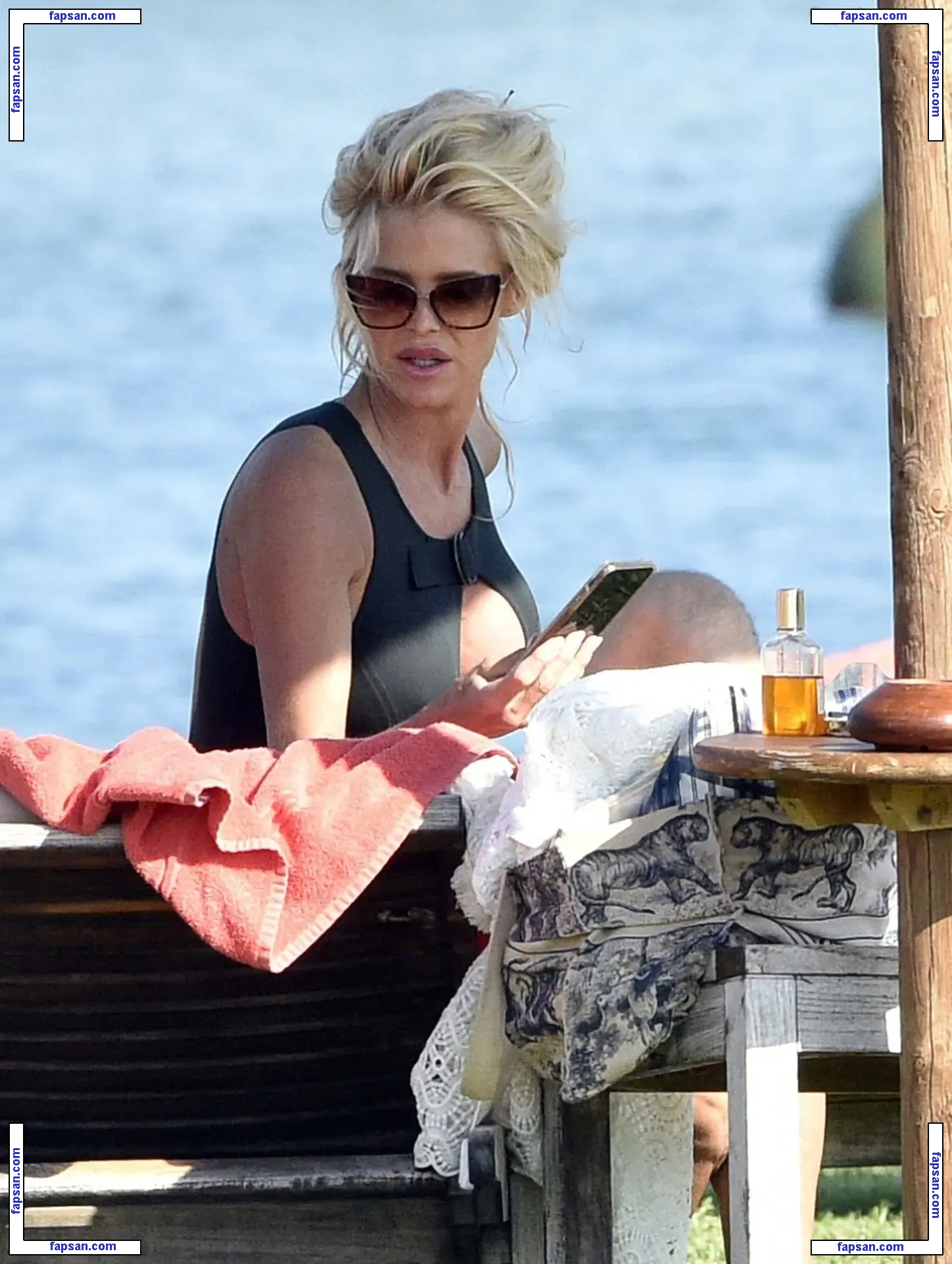 Victoria Silvstedt nude photo #1698 from OnlyFans