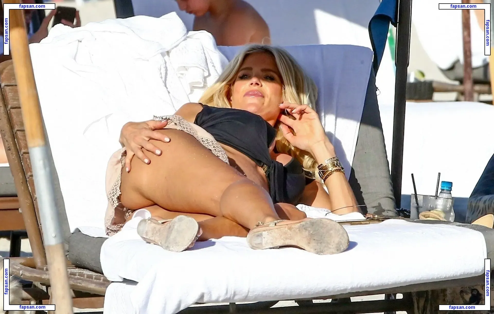 Victoria Silvstedt nude photo #2185 from OnlyFans