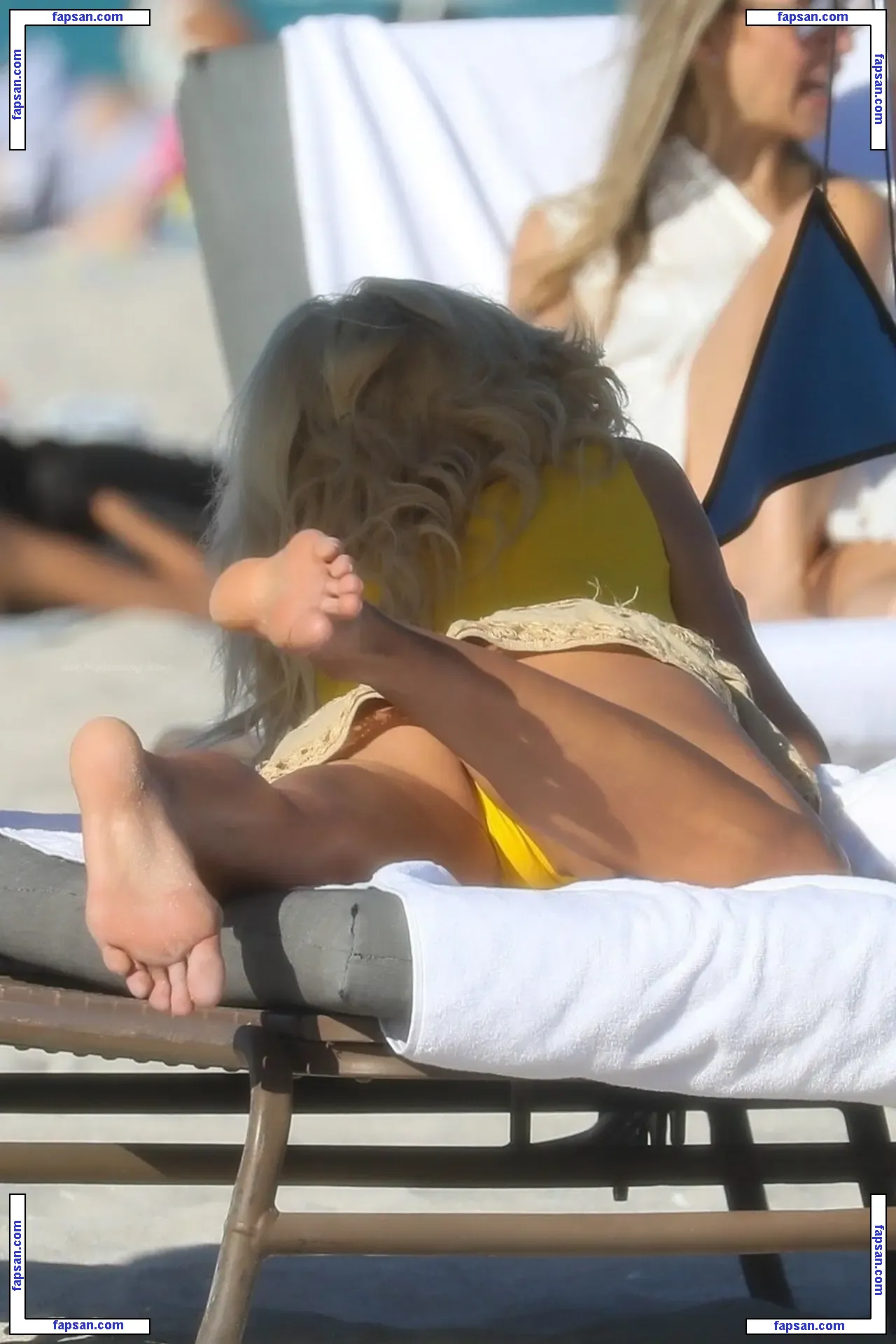 Victoria Silvstedt nude photo #2284 from OnlyFans