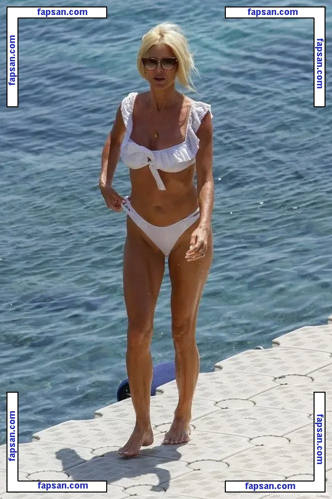 Victoria Silvstedt nude photo #2472 from OnlyFans