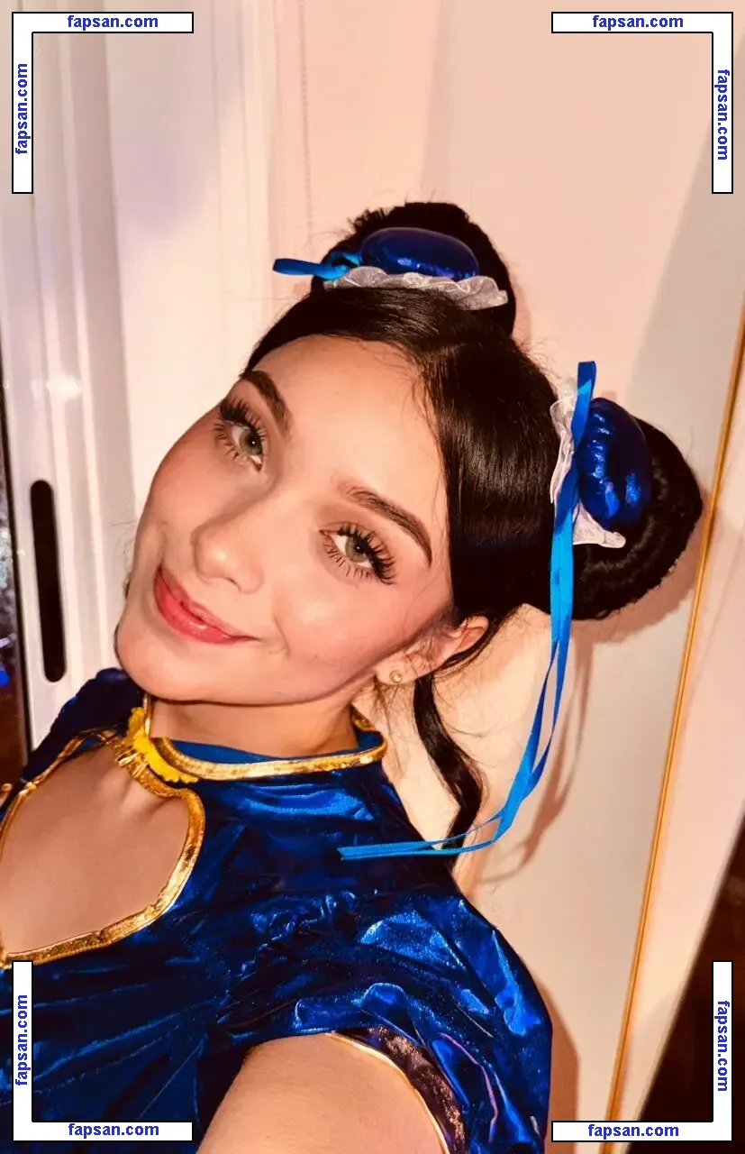 victoria_watsson голая фото #0002 с Онлифанс