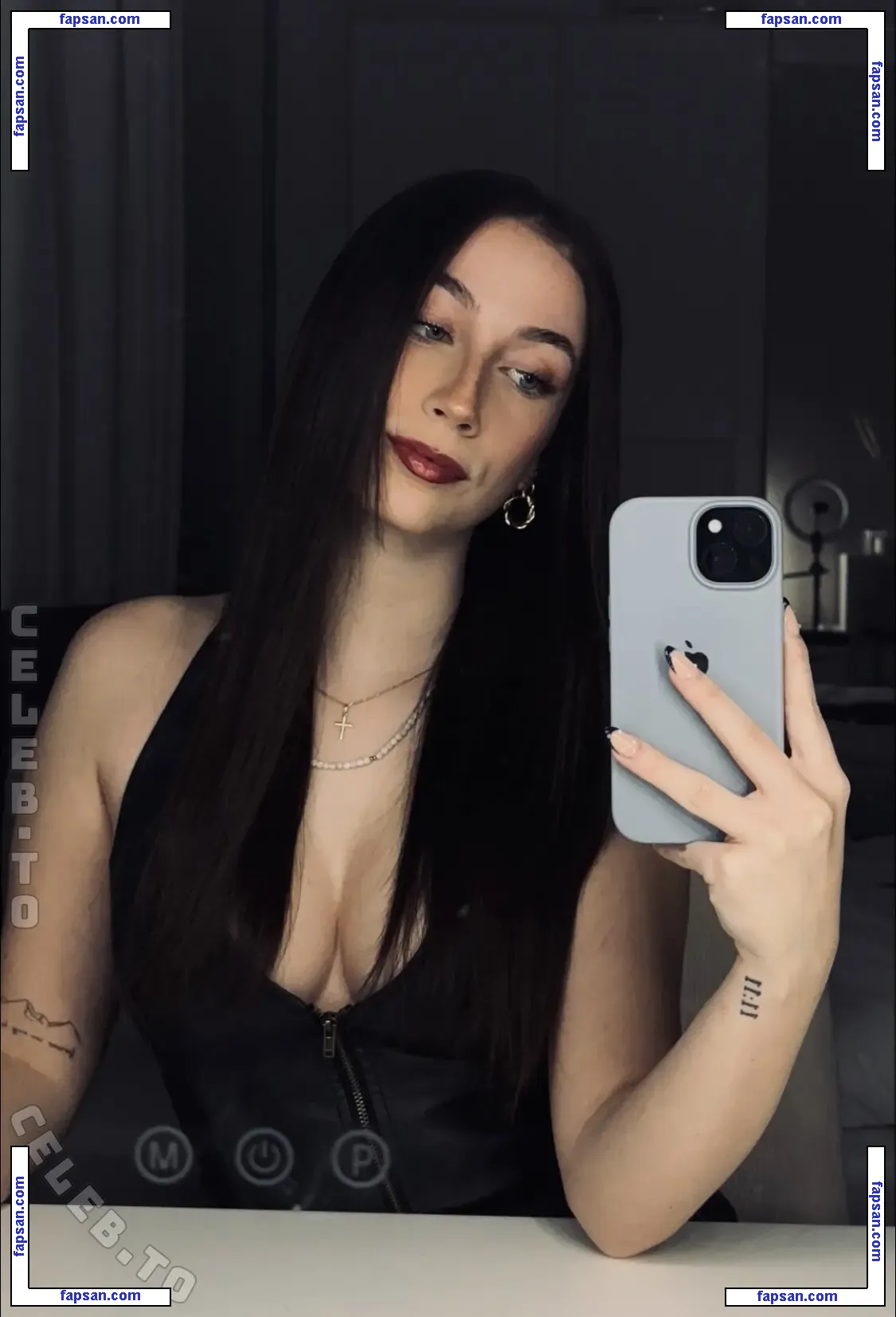 Victoriaa_vgt nude photo #0030 from OnlyFans