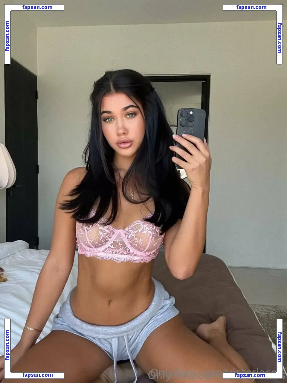 victoriacox голая фото #0025 с Онлифанс