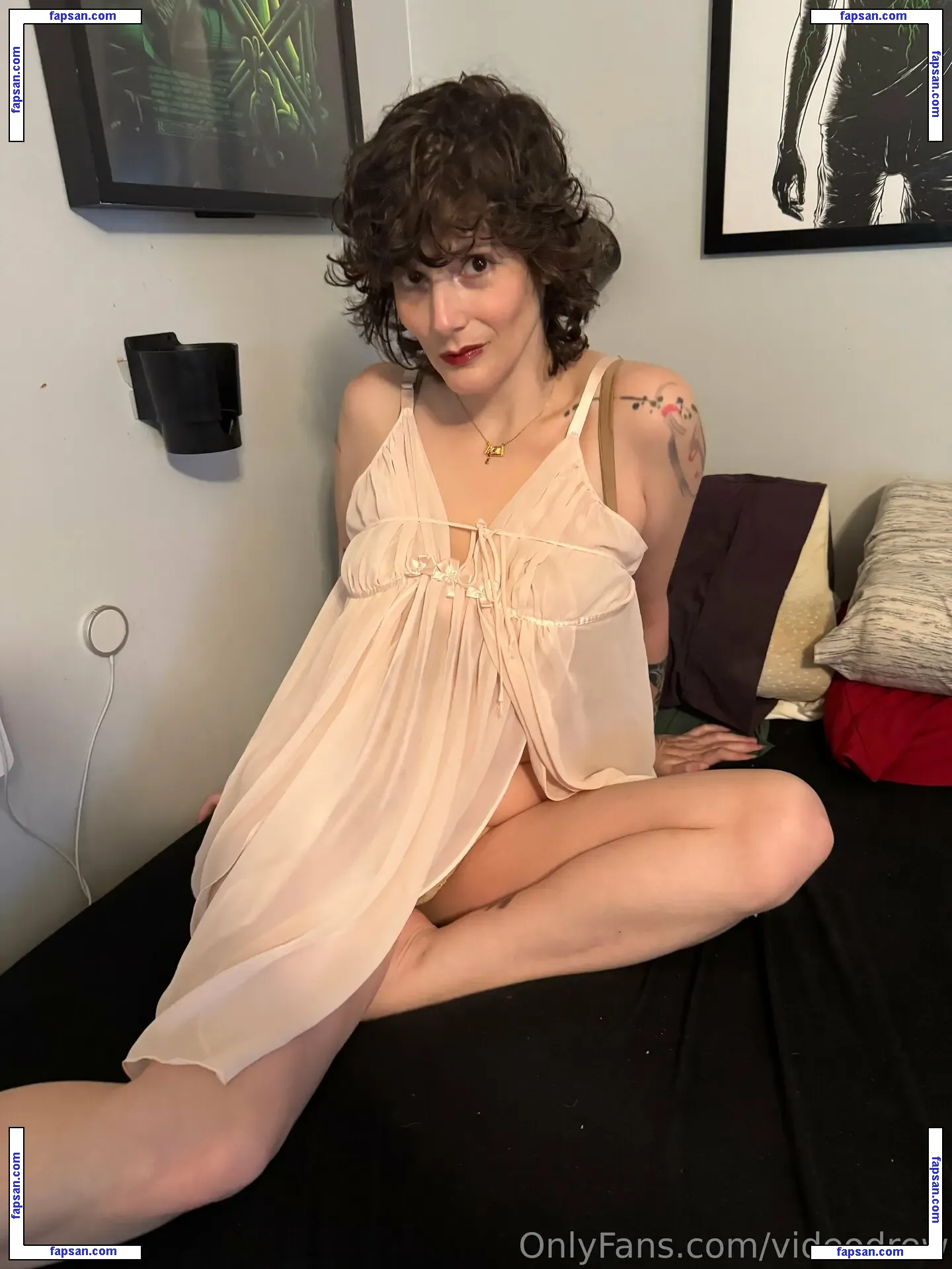 videodrew nude photo #0020 from OnlyFans