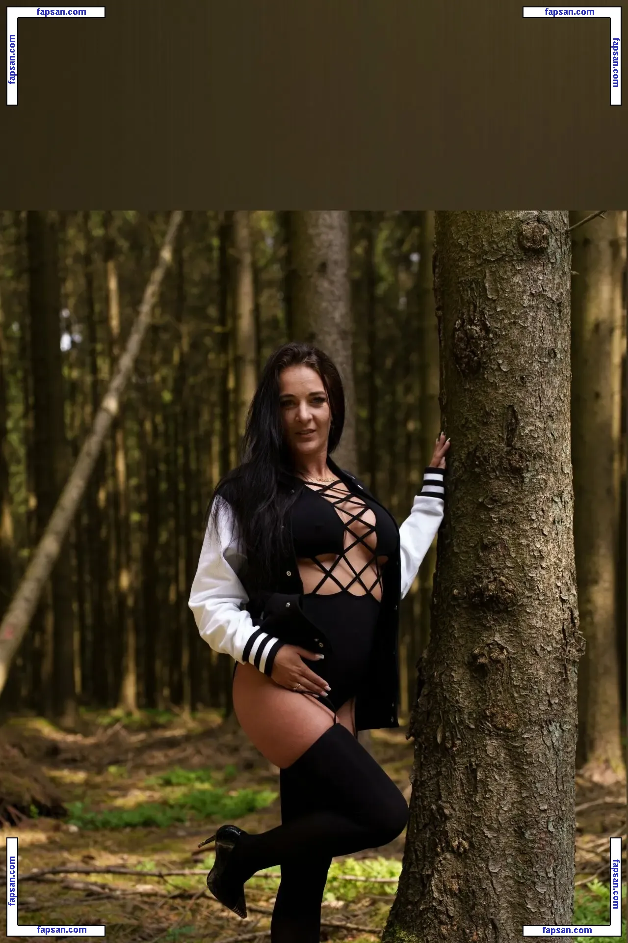 VidsNicole Kremers голая фото #0002 с Онлифанс