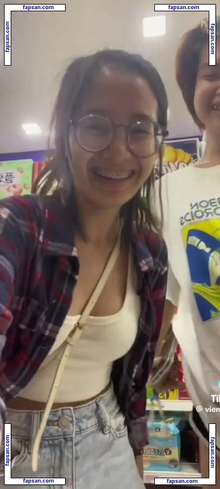 Vienna Iligan nude photo #0025 from OnlyFans