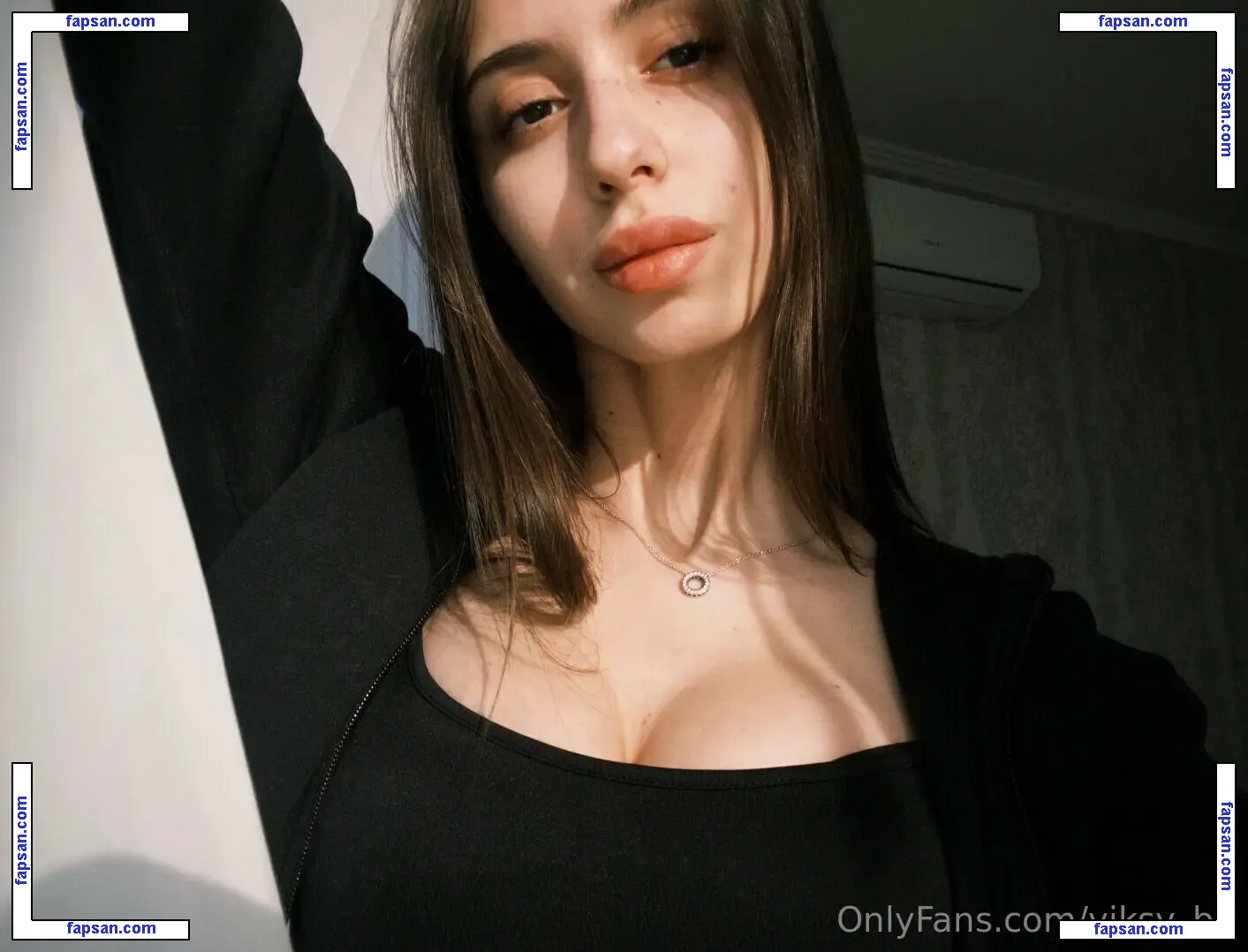viksy_bb nude photo #0037 from OnlyFans