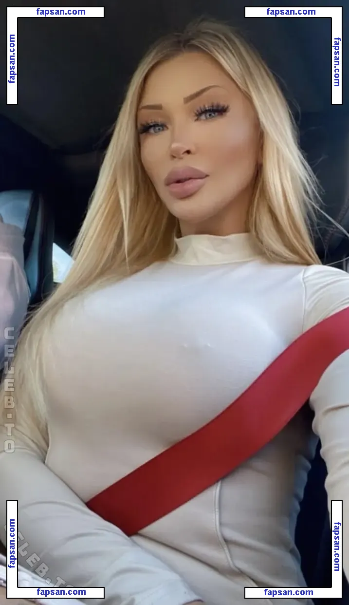 Viky Haze голая фото #0003 с Онлифанс