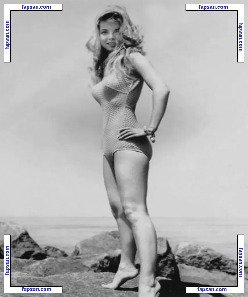 Vintage English Pinups nude photo #0137 from OnlyFans