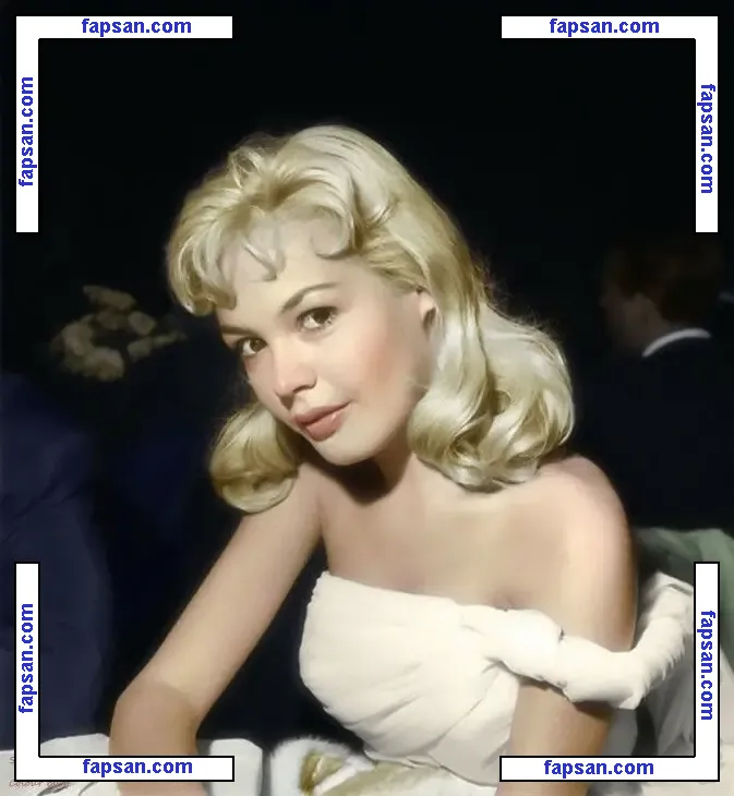 Vintage Sexy Celebs голая фото #0203 с Онлифанс