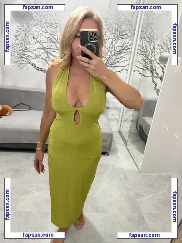 Vinted/eBay nude photo #1037 from OnlyFans