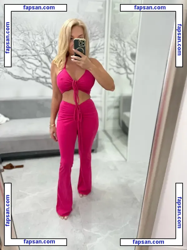 Vinted/eBay nude photo #1042 from OnlyFans