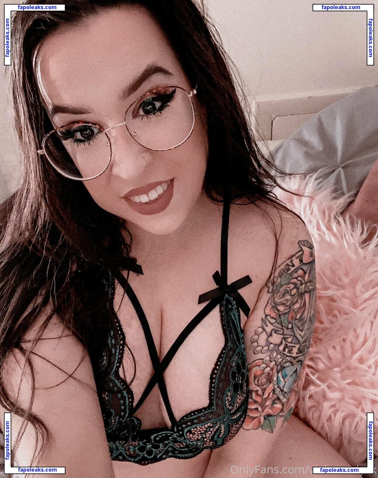 violacandyxx / realsocandy nude photo #0009 from OnlyFans