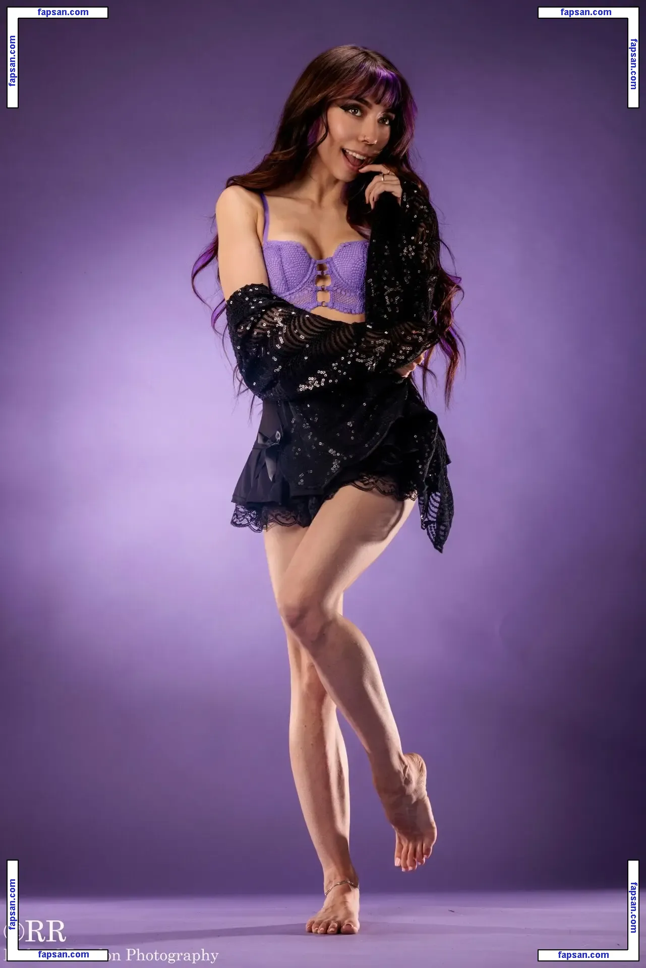 VioletDivine голая фото #0001 с Онлифанс