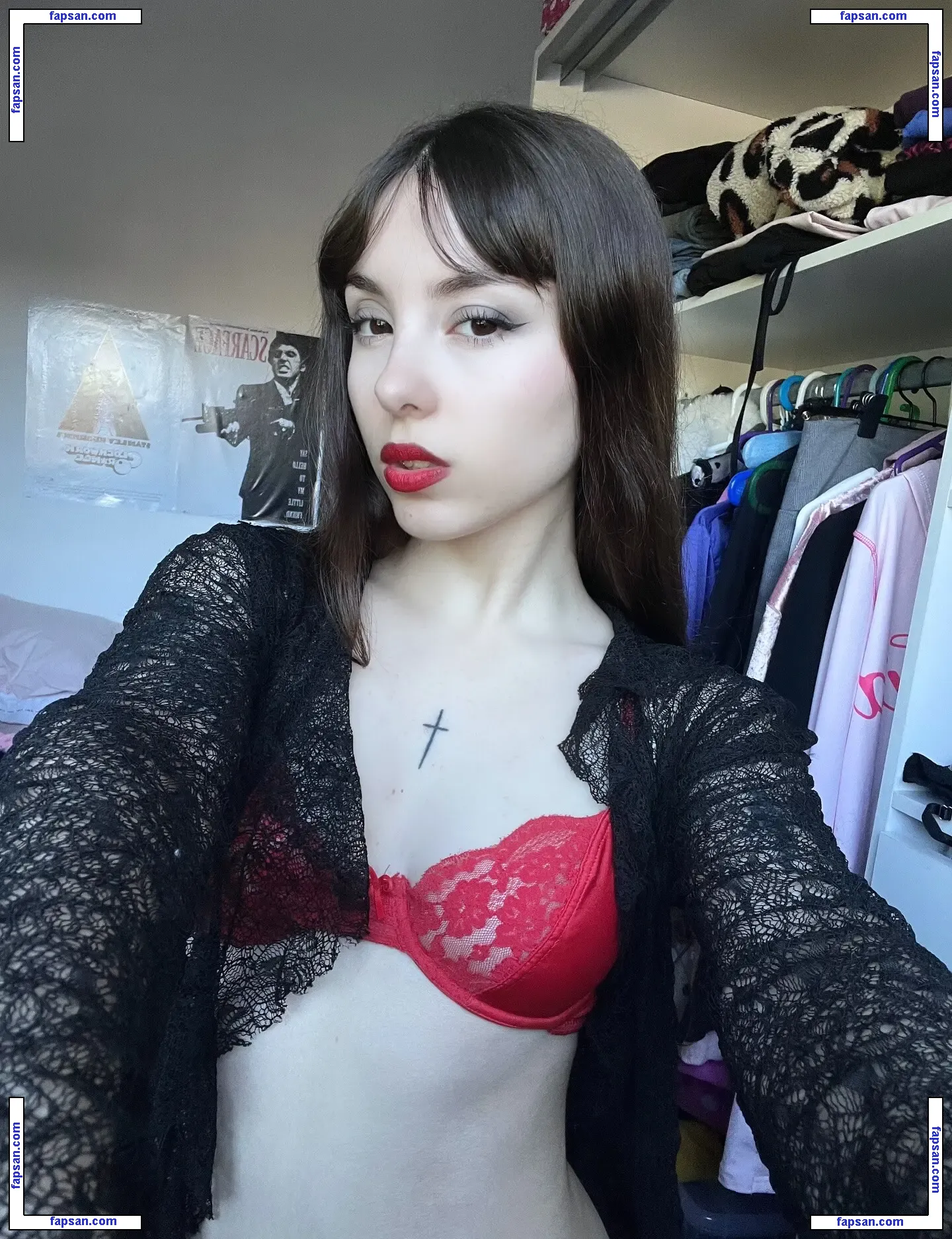 violetitangel голая фото #0003 с Онлифанс