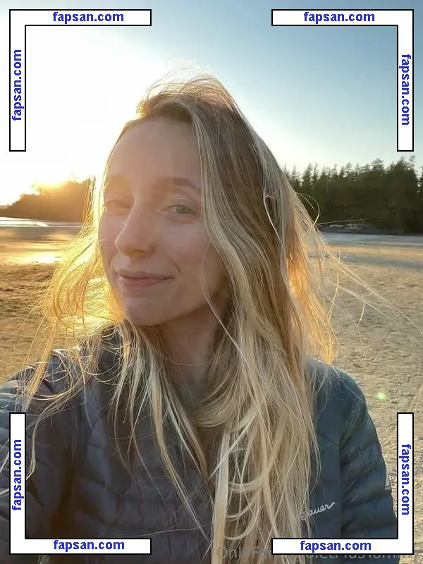 Violetplustommy голая фото #0011 с Онлифанс