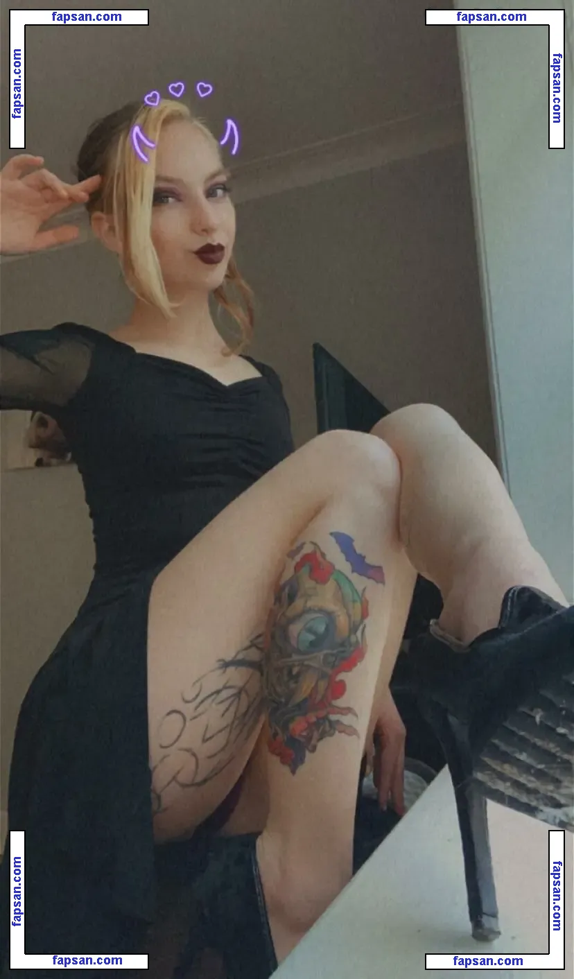 violets_cabaret / caffeinatedbat nude photo #0023 from OnlyFans