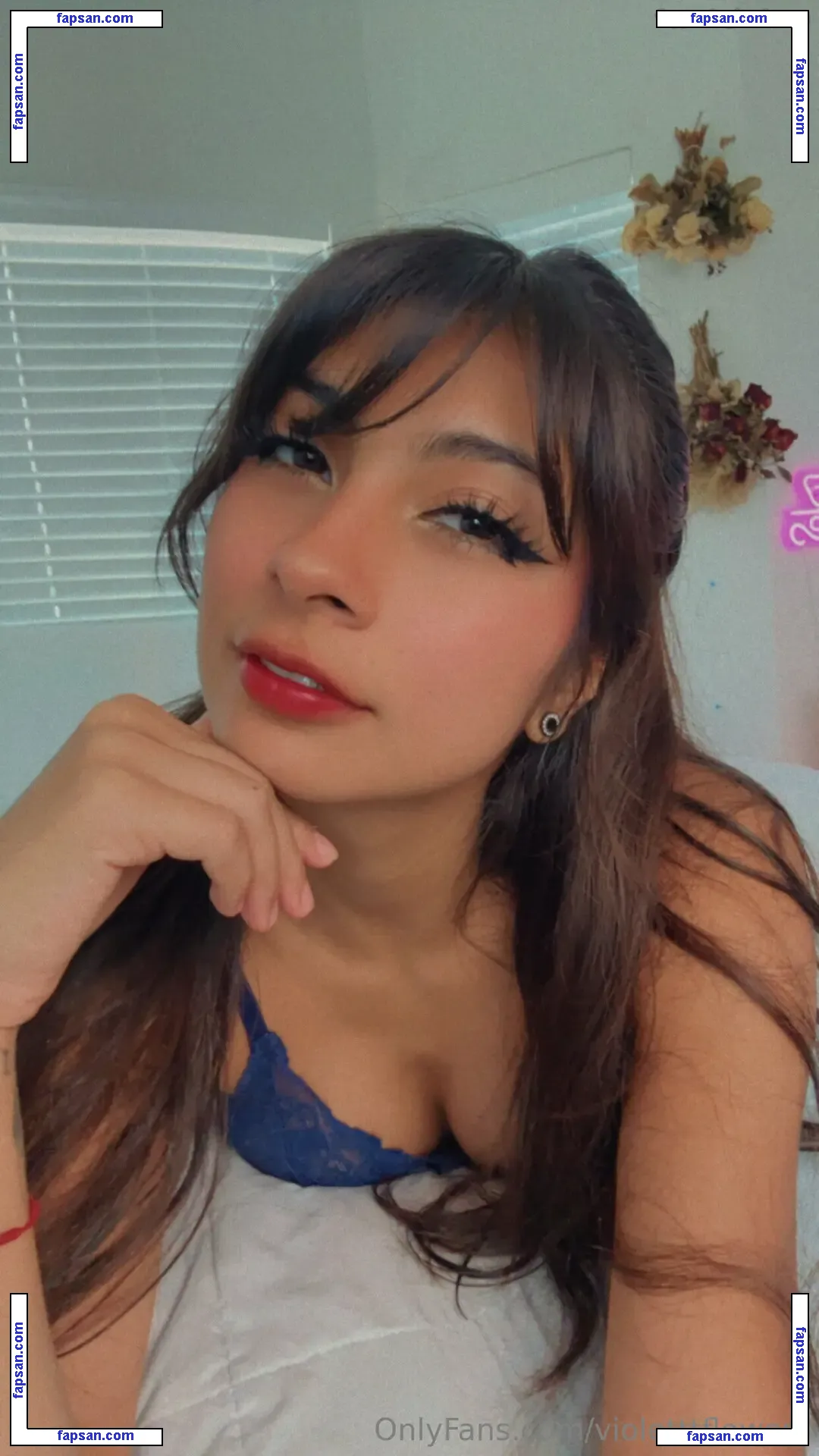 Violetttflowers nude photo #0005 from OnlyFans