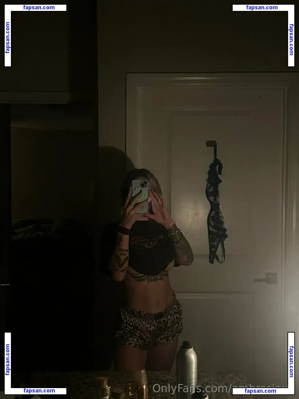 Virginiaclark18 nude photo #0016 from OnlyFans