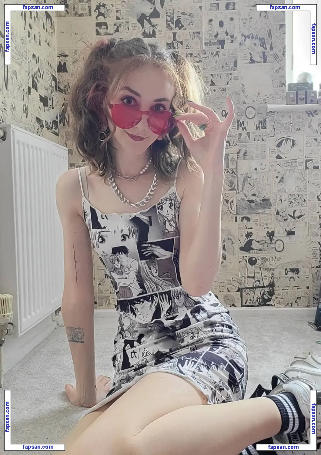 Visualsounds nude photo #0026 from OnlyFans