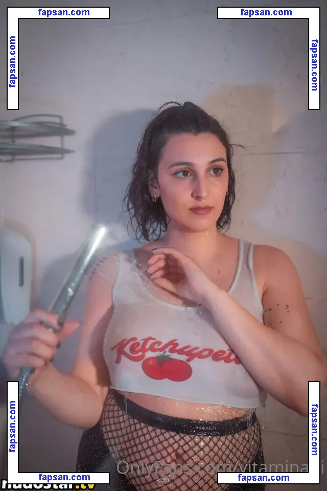 Vitamina голая фото #0004 с Онлифанс