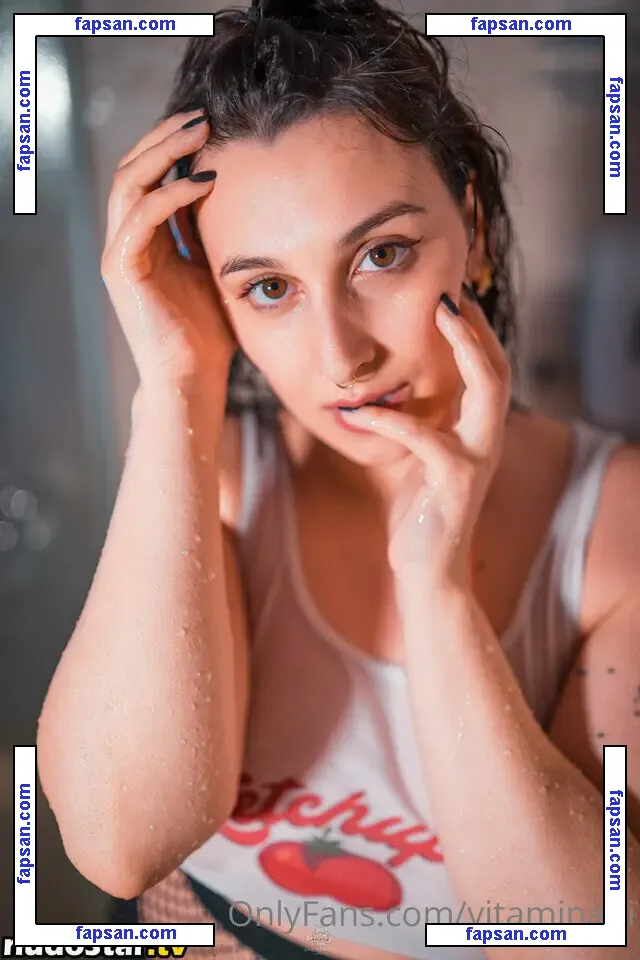 Vitamina голая фото #0006 с Онлифанс