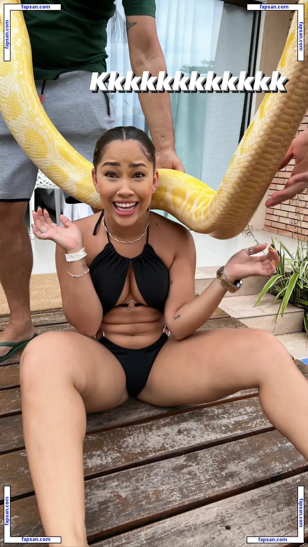 Vitória Kelly nude photo #0062 from OnlyFans