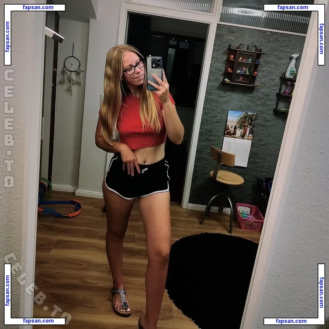 Vivi.an.3107 голая фото #0011 с Онлифанс