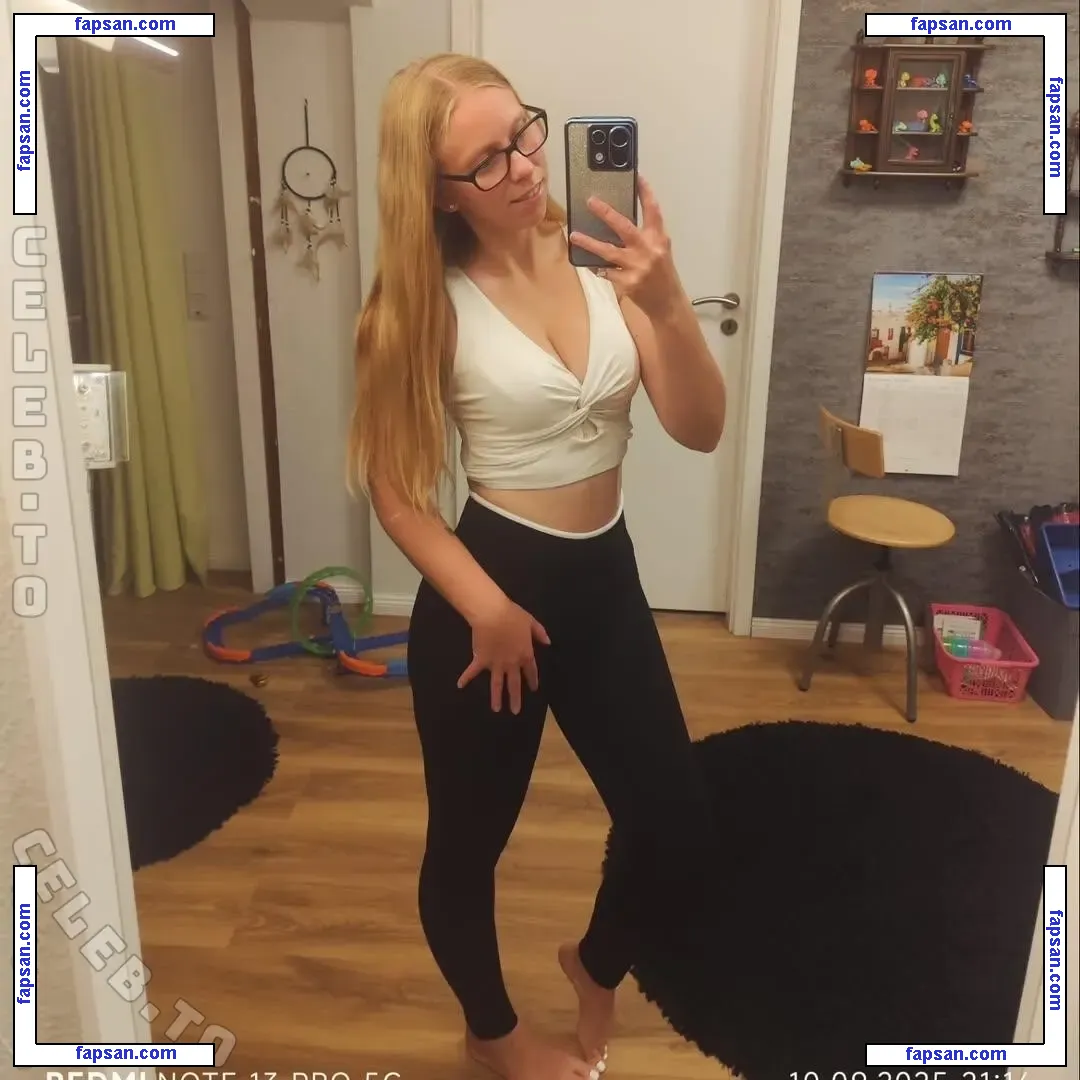 Vivi.an.3107 голая фото #0023 с Онлифанс