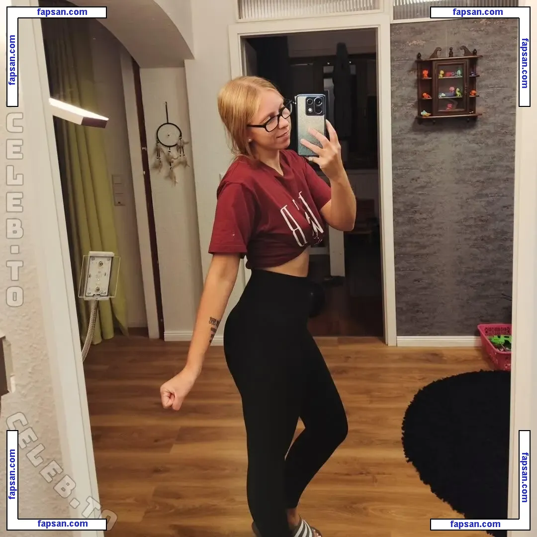 Vivi.an.3107 nude photo #0025 from OnlyFans