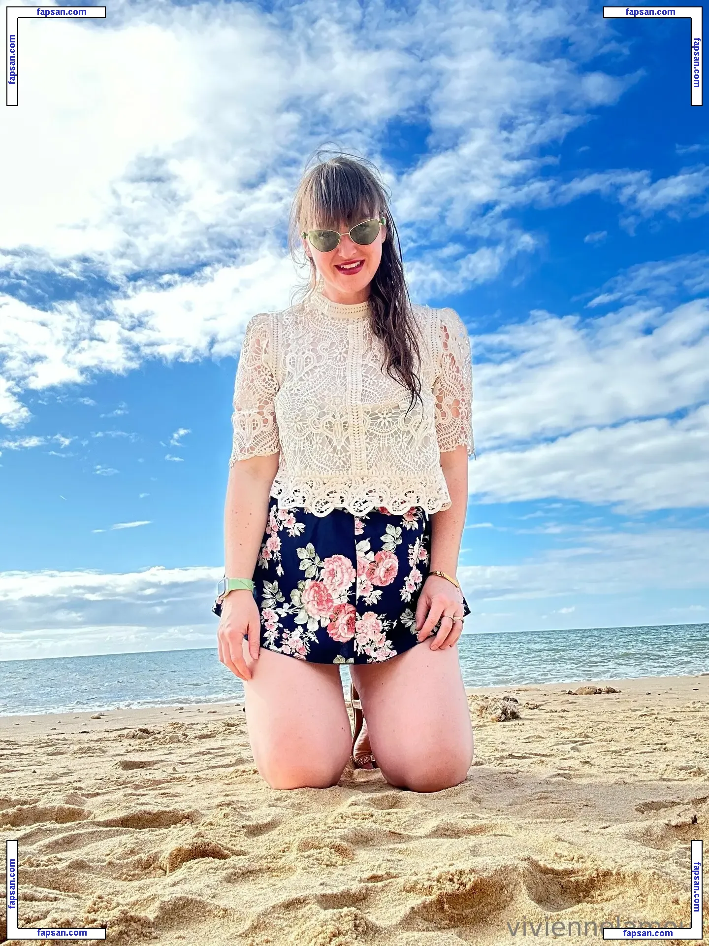 viviennelamour nude photo #0055 from OnlyFans