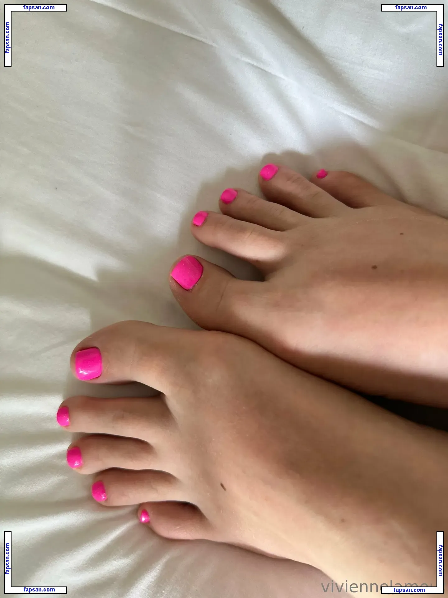 viviennelamour nude photo #0056 from OnlyFans