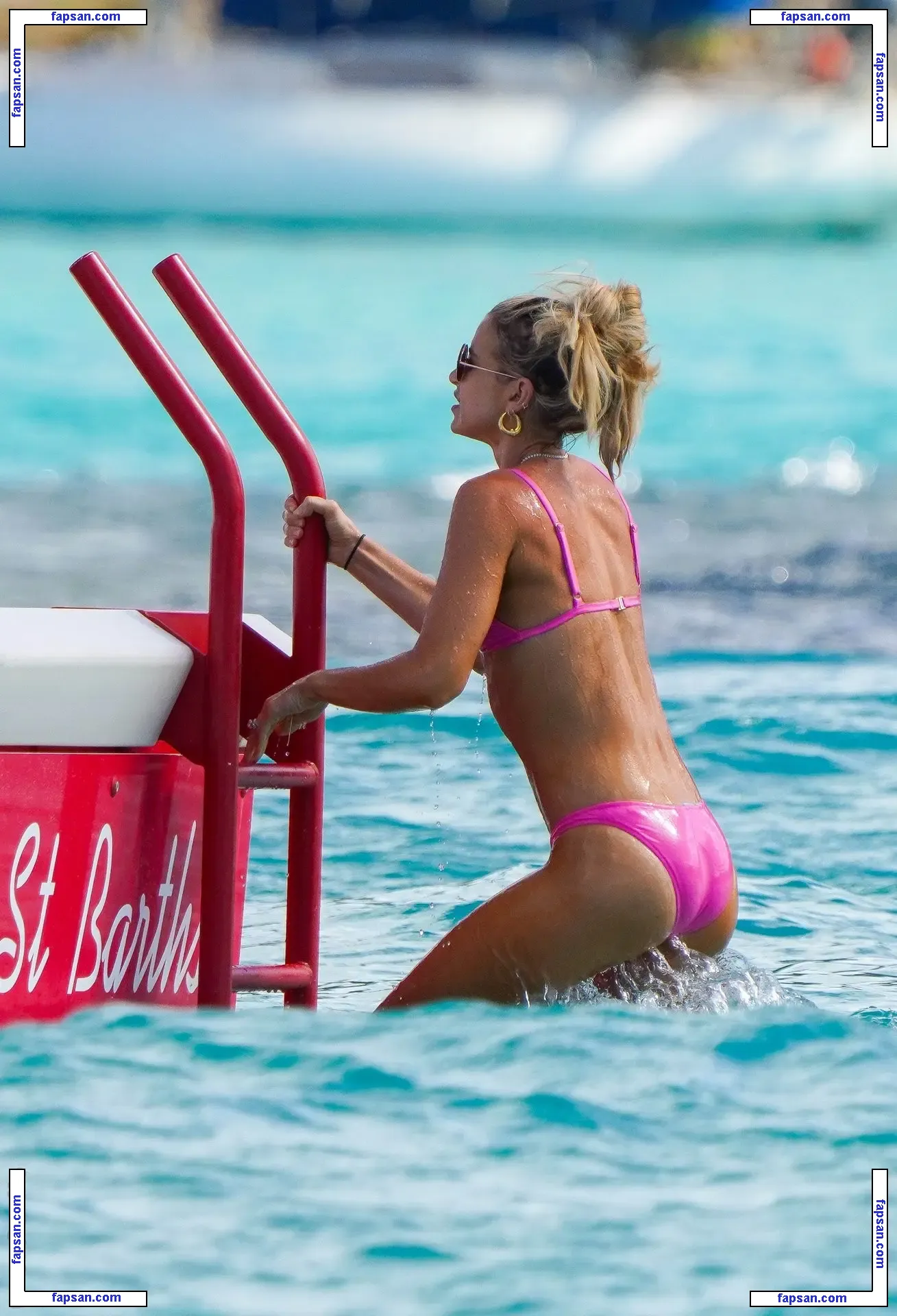 Vogue Williams nude photo #0252 from OnlyFans