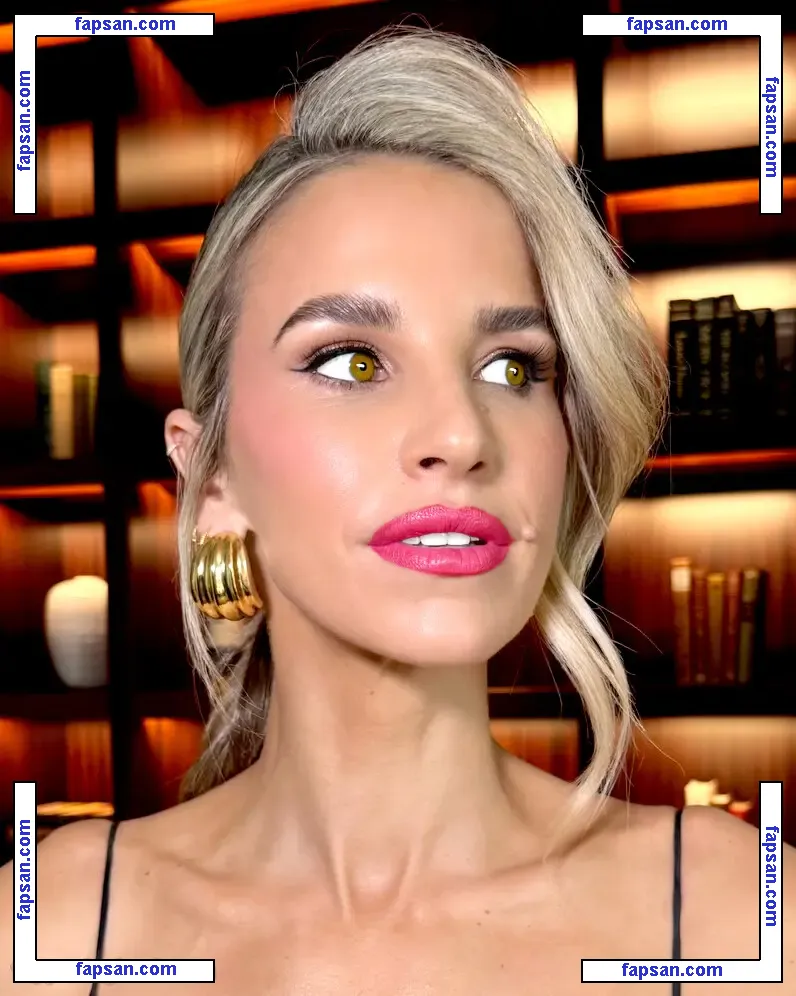 Vogue Williams голая фото #0746 с Онлифанс