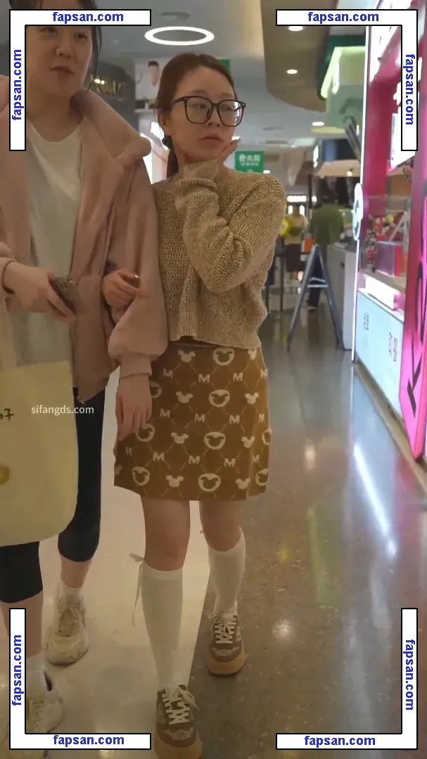 Voyeur Asian Pissing Toilet &Amp Upskirts Only голая фото #0012 с Онлифанс